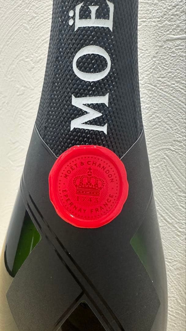 MOËT & CHANDONシャンパンDESIGN BY AMBUSH 未開栓品