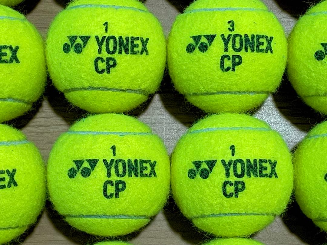 やっくん様　未使用に近い　12月12日開封 即日発送　中古テニスボール100球