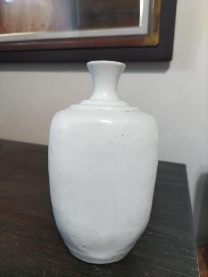 珍！鞆徳利　白磁　生掛け釉　削り出し成型