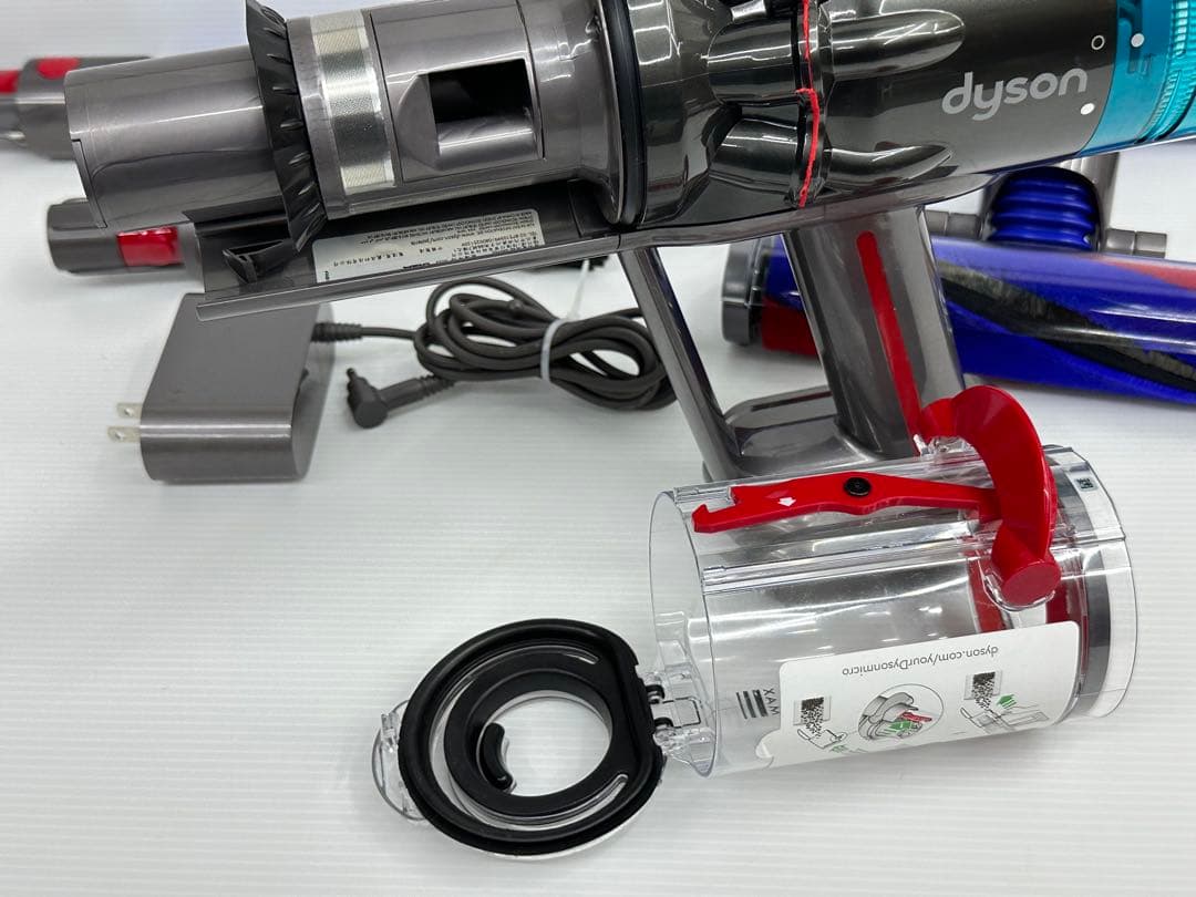 2023年製　ダイソン　掃除機　SV21 本体　ヘッド　パイプ　充電器　セット