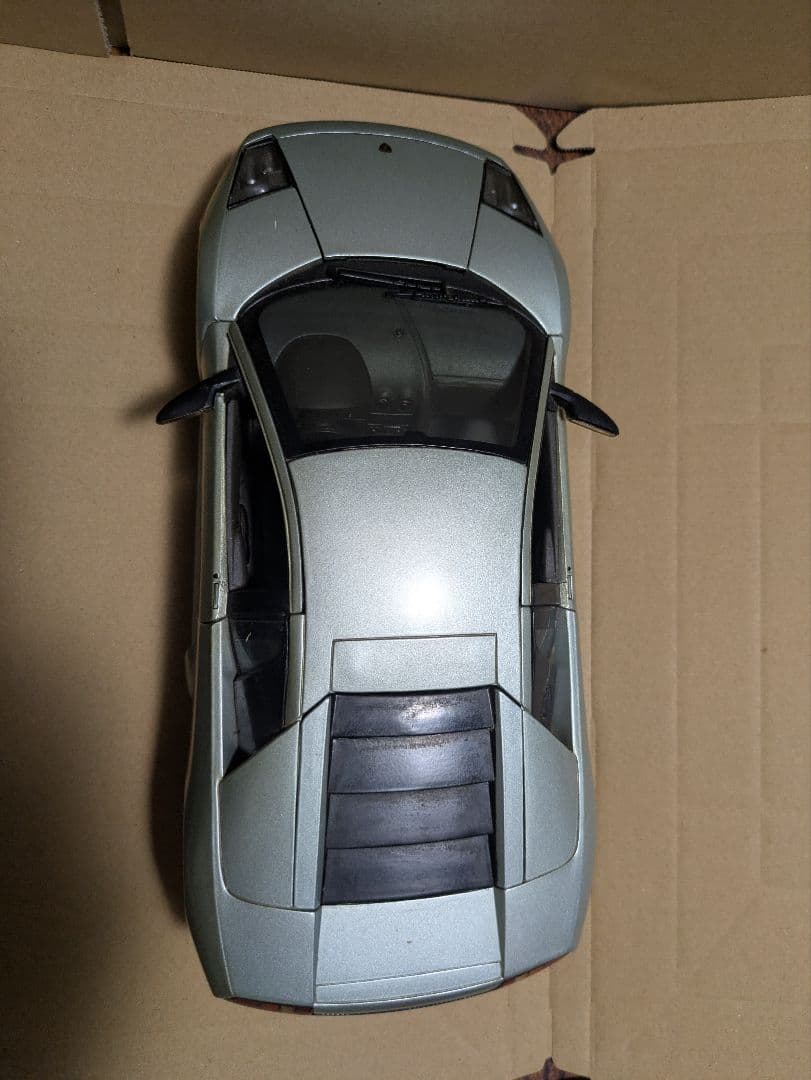 Maisto（マイスト）1/18 ランボルギーニ ムルシエラゴ ミニカー