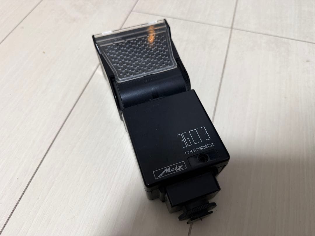 NikonFM2 ＋NIKKOR 50mm ＋ライト＋レンズ2個