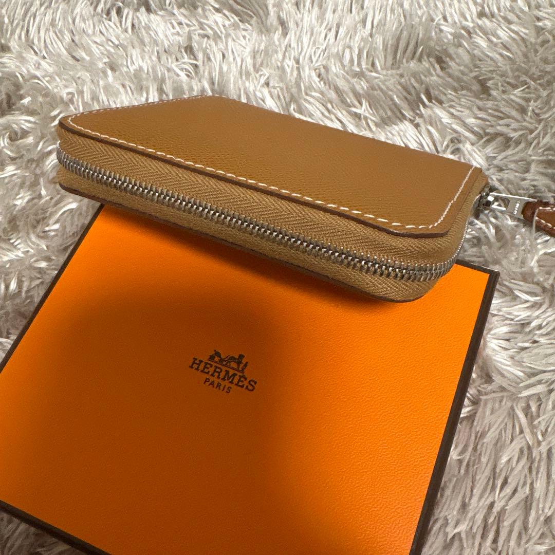 HERMES アザップ　シルクインコンパクト 美品