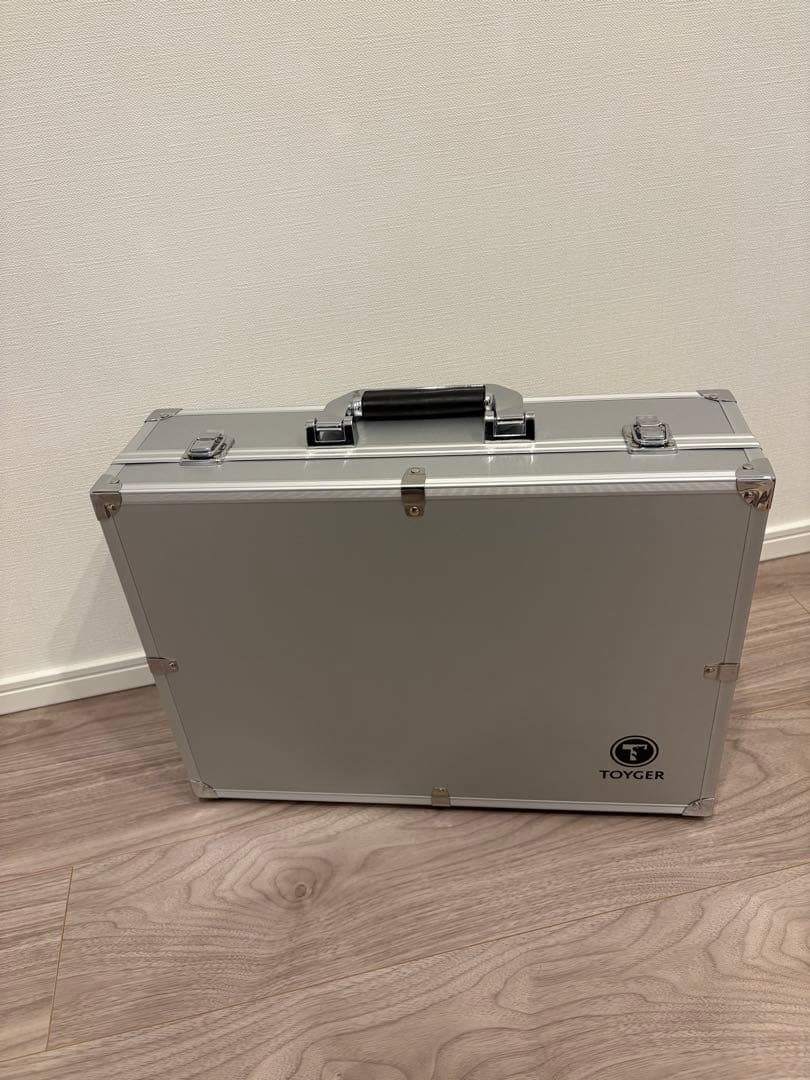 TOYGER CEO Storage アタッシュケース シルバー