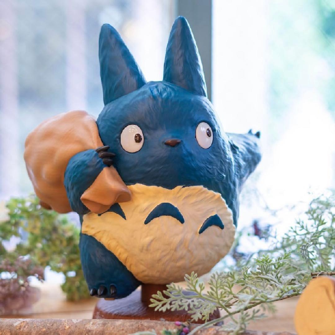 ジブリ　となりのトトロ　中トトロみーつけた　フィギュア
