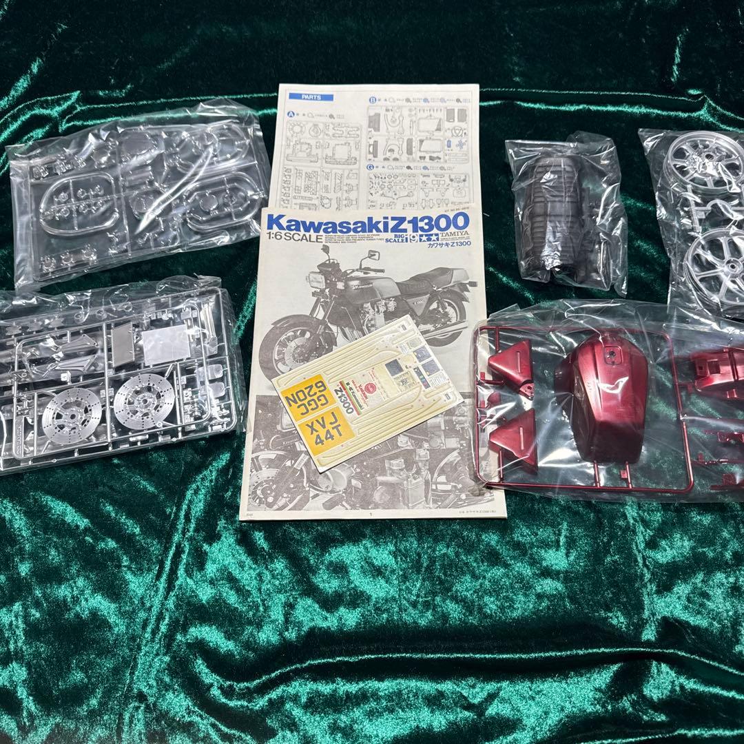 【未組立】Kawasaki Z1300 1/6