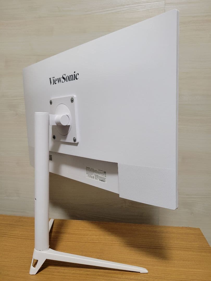 おしゃれ　VX2728J-2K-W-72 27型2Kゲーミングモニター　25年製