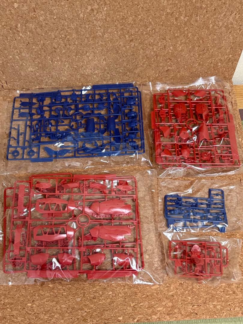 コトブキヤ グルンガスト参式 プラモデル スパロボ / スーパーロボット大戦