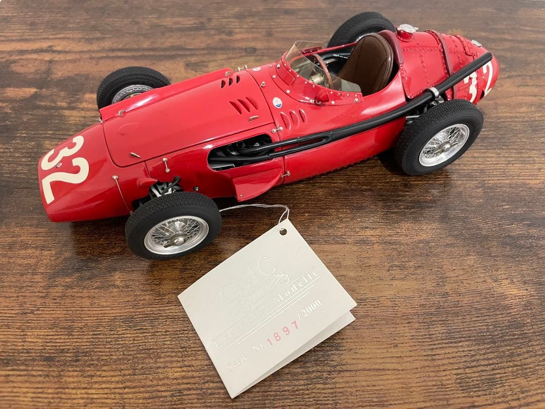 CMC社製1/18スケールMaserati 250F 限定品