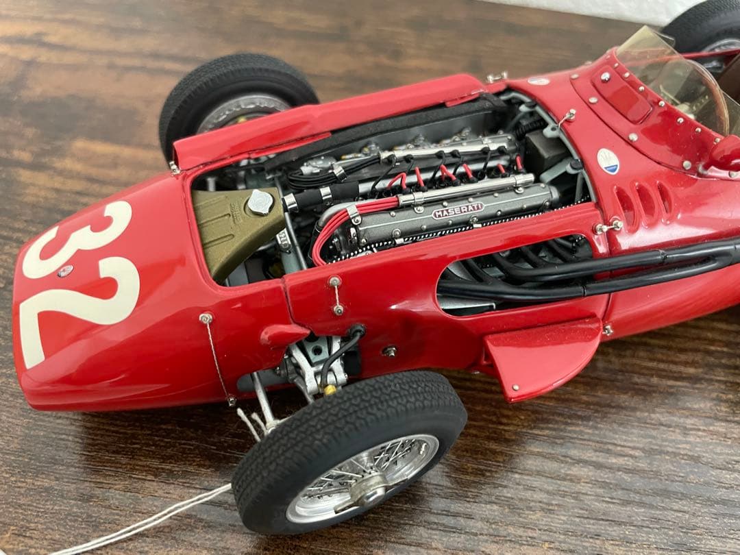 CMC社製1/18スケールMaserati 250F 限定品