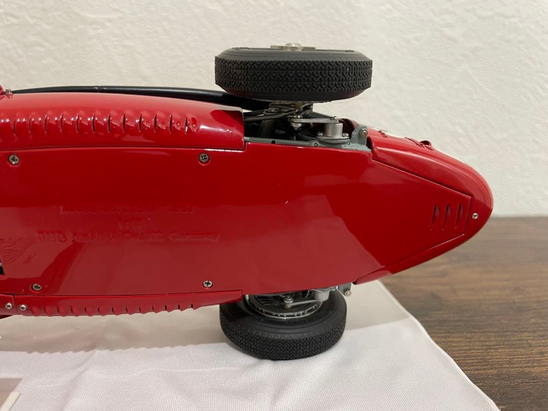 CMC社製1/18スケールMaserati 250F 限定品