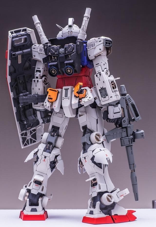 イイネ不要　1/60　RX-78-2 ガンダム LED付き　海外製