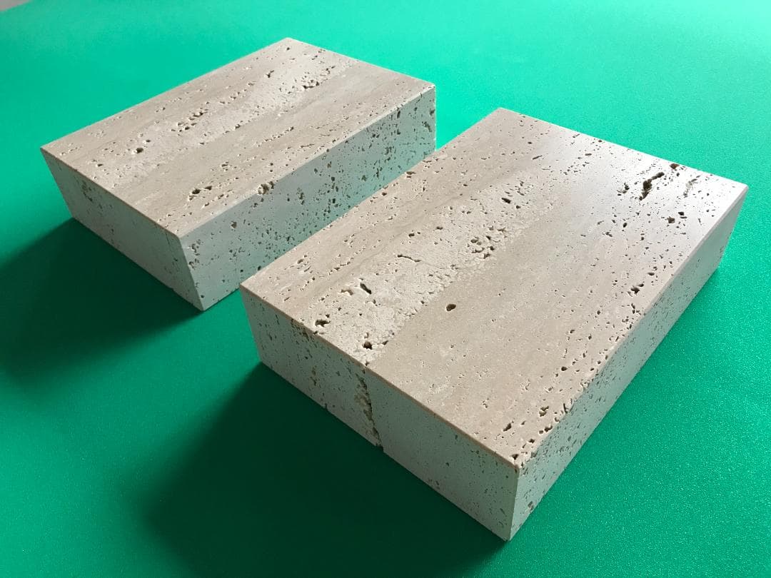 天然大理石オーディオボード●トラバーチン（穴あき）170×230×58 ●2枚