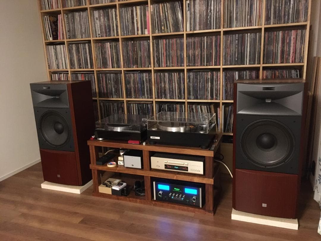 天然大理石オーディオボード●トラバーチン（穴あき）170×230×58 ●2枚