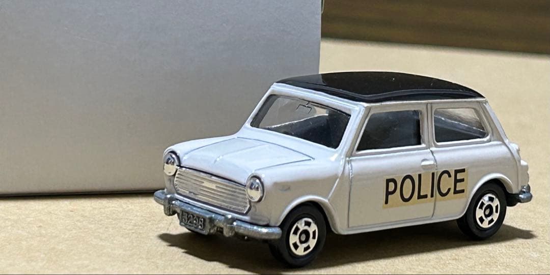 トミカ ミニクーパー トラフィック特注 ポリスカー②