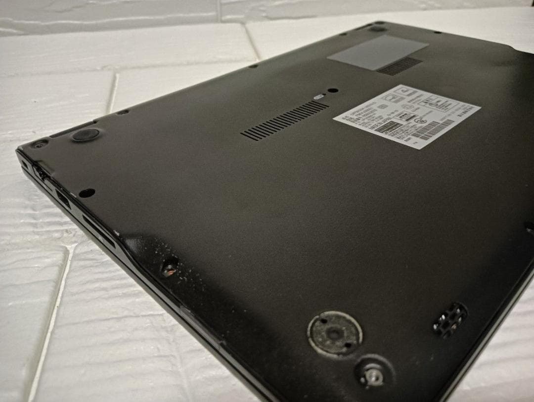 LIFEBOOK 軽量薄型13.3 ノート　パソコン