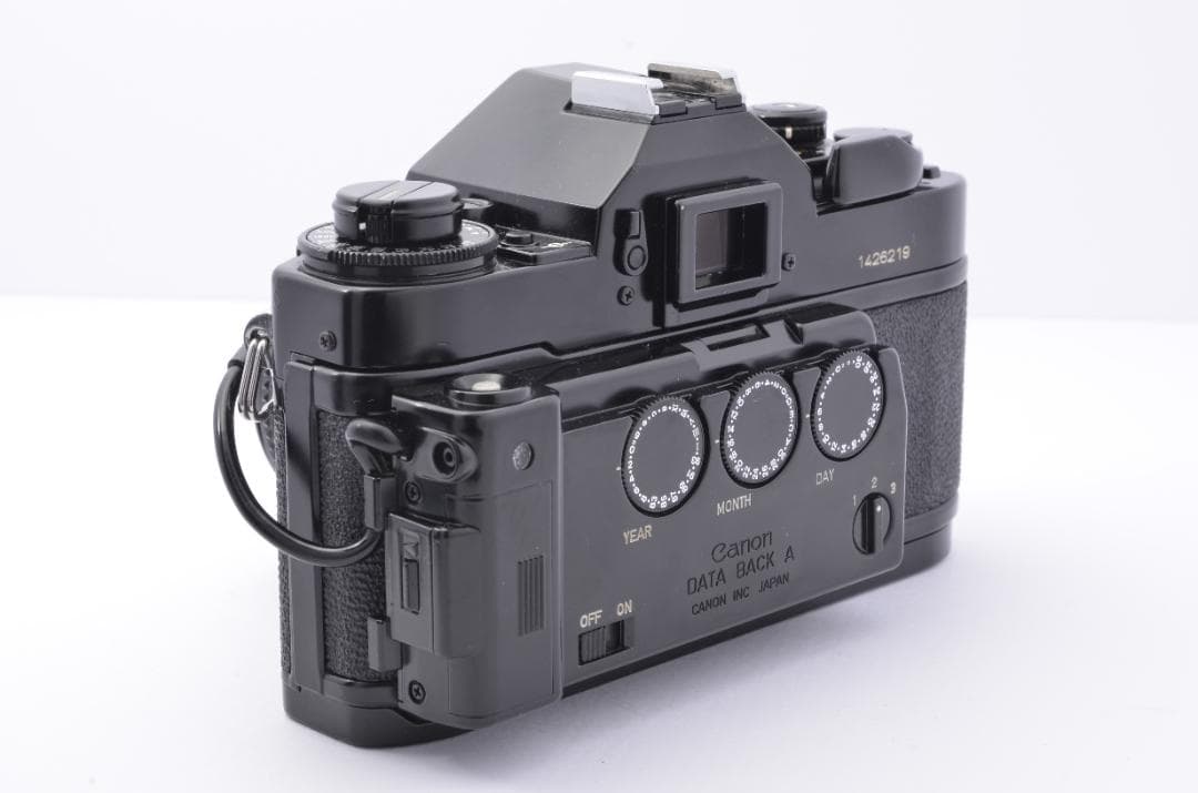 【美品】Canonキャノン A-1 ブラック 完動品　FD50mm 1:1.8