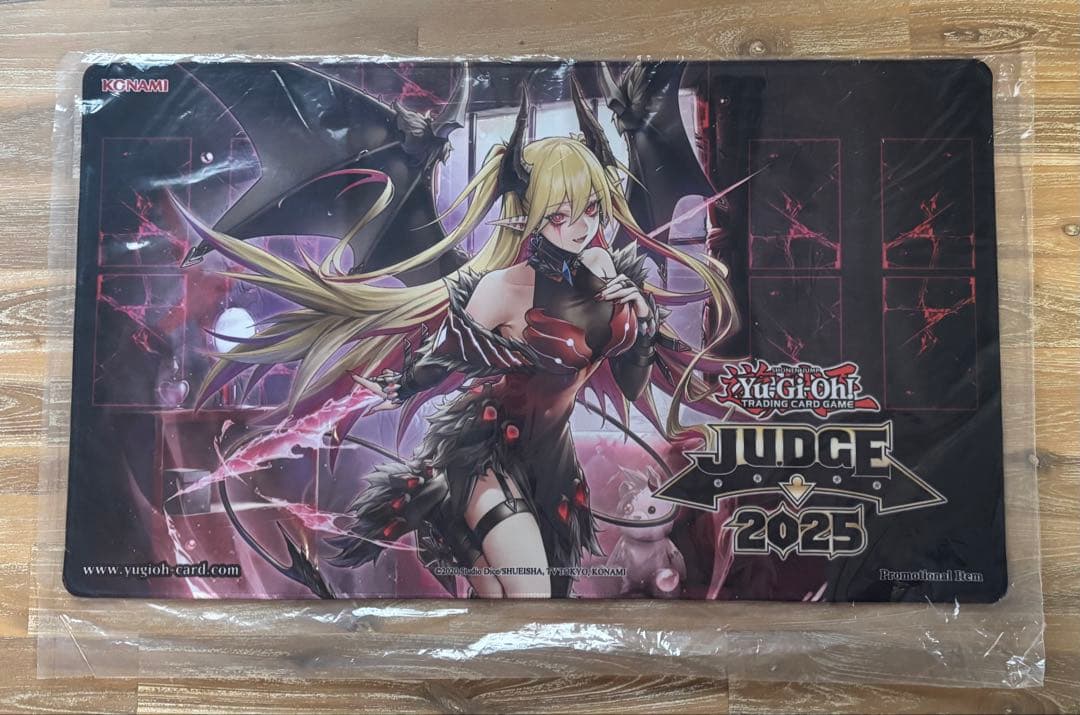 YCS 2025 JUDGE 紅涙の魔ラクリモーサ プレイマット 北米版
