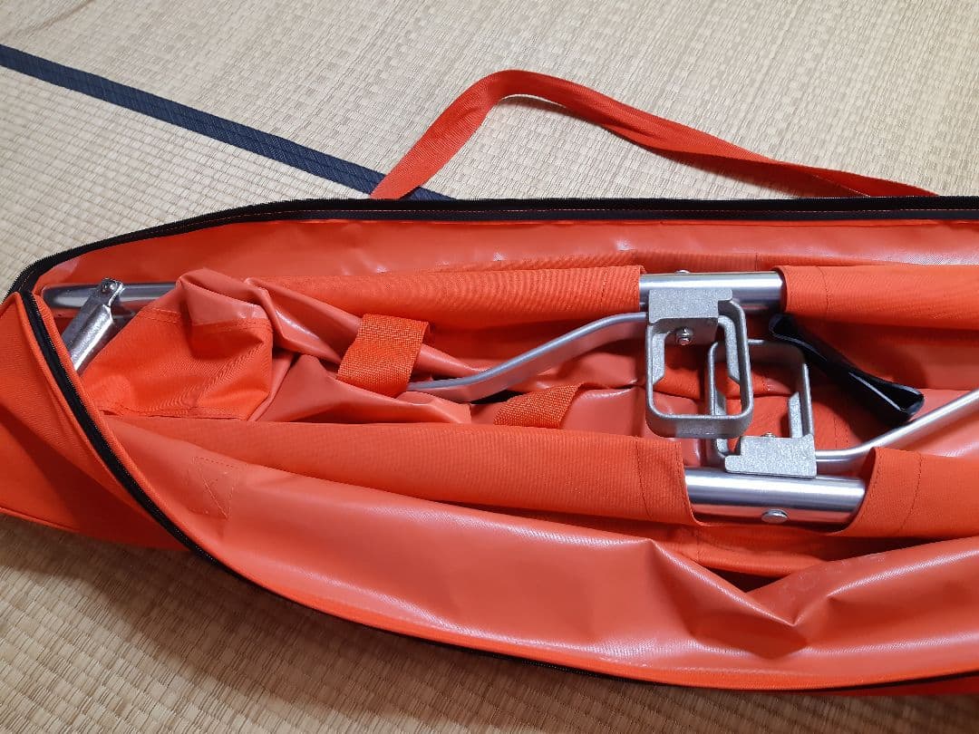 折り畳み　担架　ストレッチャー
