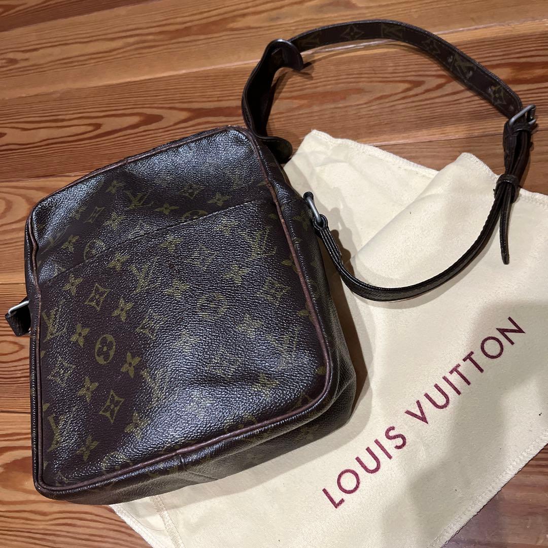 LOUIS VUITTON ショルダーバッグ ダークブラウンお値下げ
