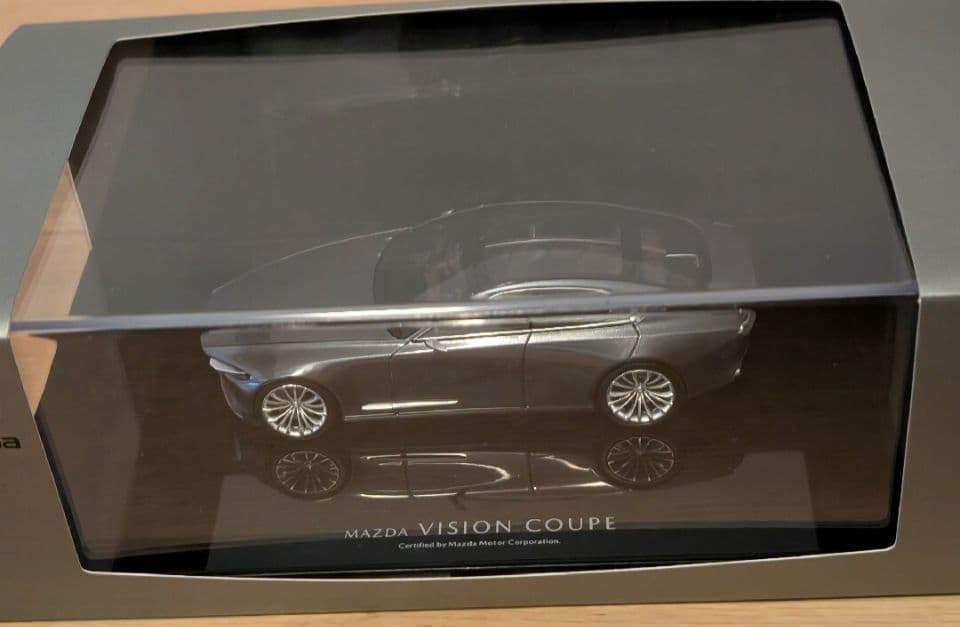 マツダ MAZDA VISION COUPE モデルカー 1/43