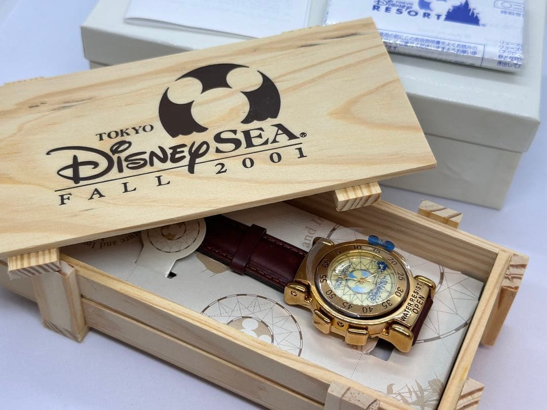 《希少品》TDS 東京ディズニーシー　グランドオープン　FALL2001 腕時計