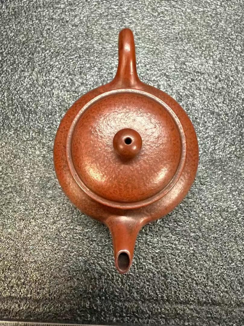 【孟臣 底款 刻漢詩 二月谷雨天】紫砂壷 朱泥 段泥 煎茶道具 急須 単孔口