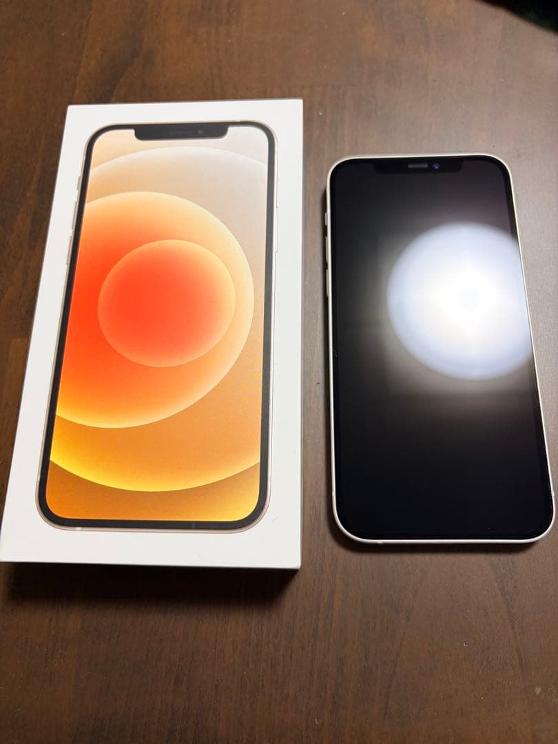 【iPhone 12】ホワイト 256gb simフリー