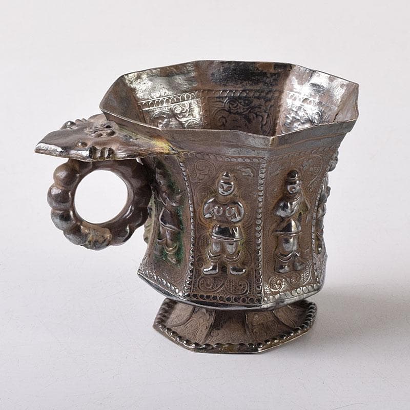 中国　唐物　人物刻　銀酒杯　爵　重さ約68ｇ　V　R8504
