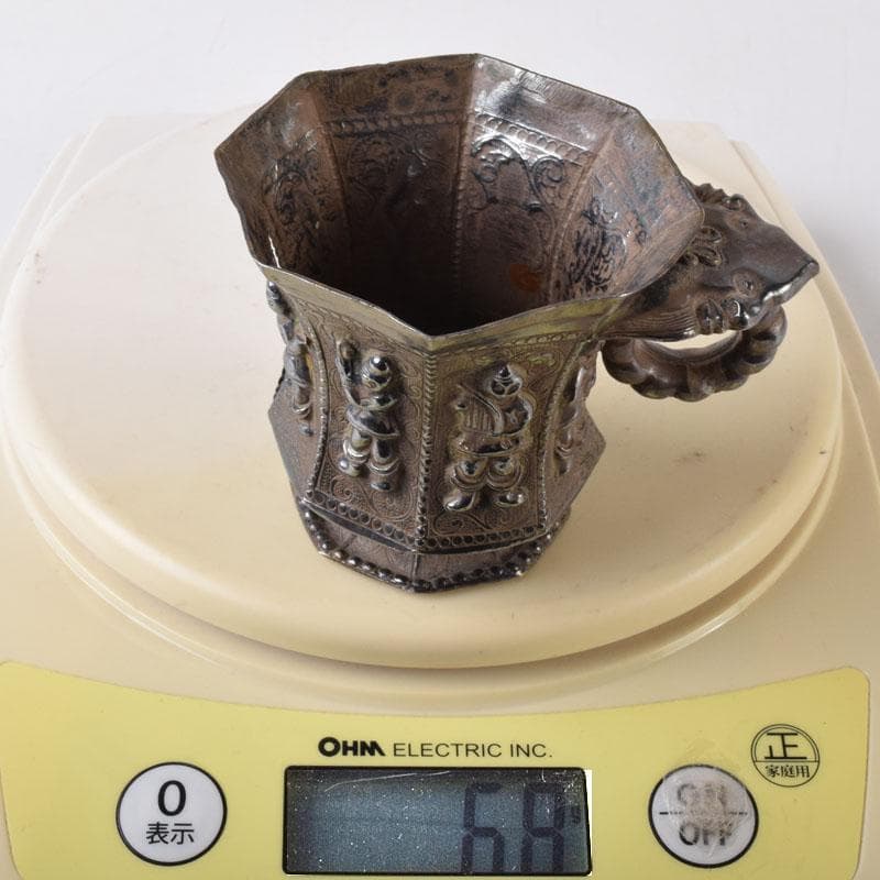 中国　唐物　人物刻　銀酒杯　爵　重さ約68ｇ　V　R8504