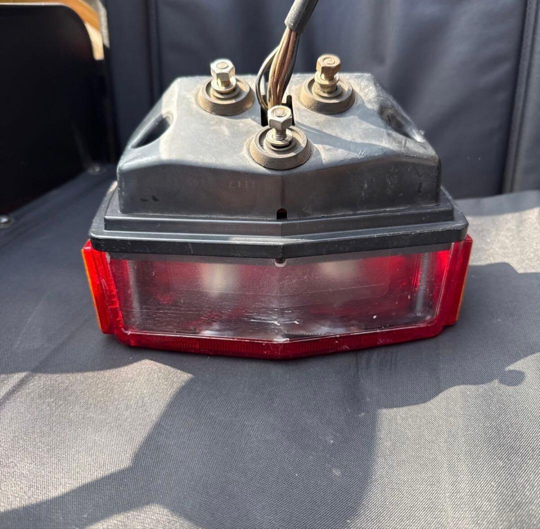 gsx400e gsx250e テールランプ