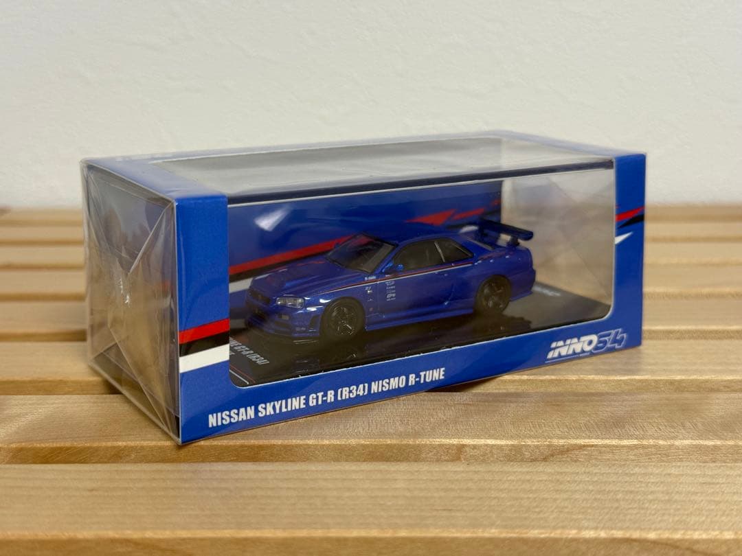 ミニカー INNO64 1/64 Nissan Skyline GT-R (R34)