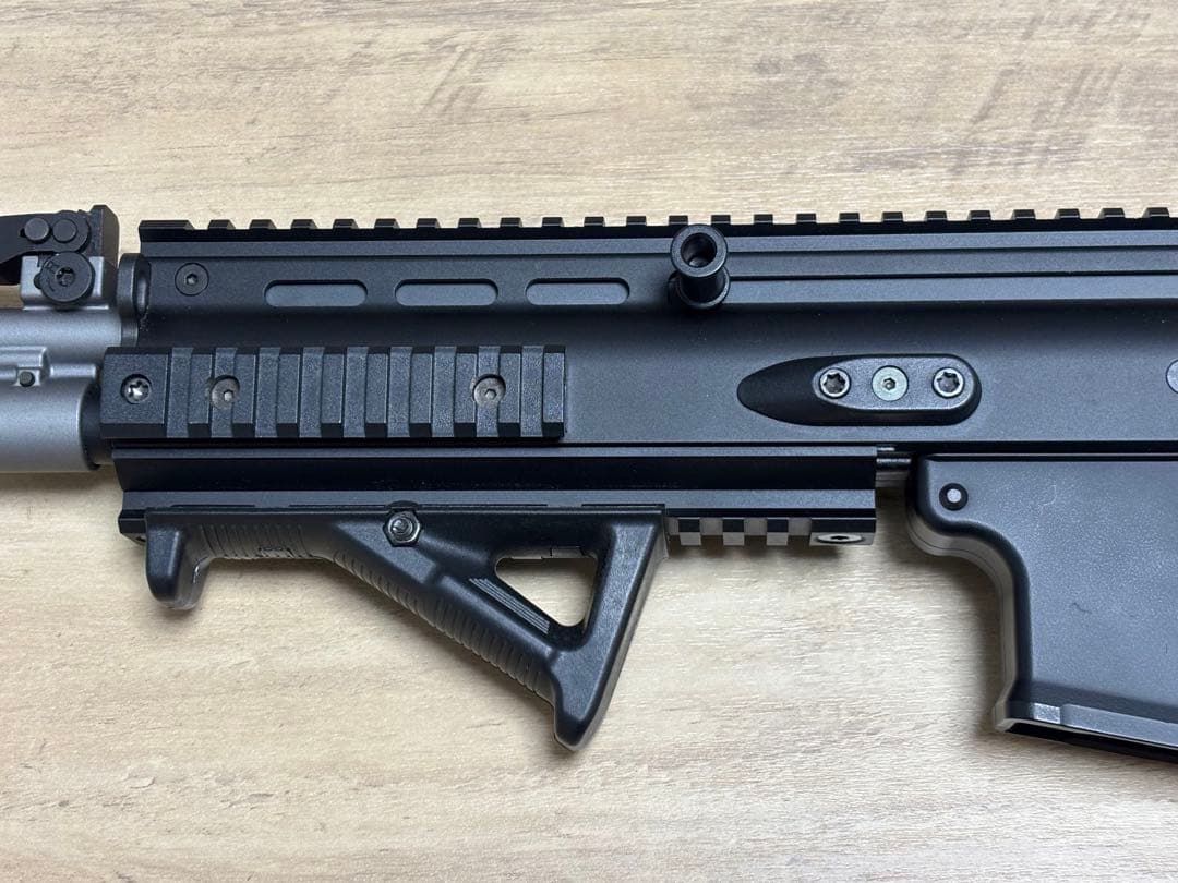 SCAR-L ブラック　東京マルイ製 次世代電動ガン