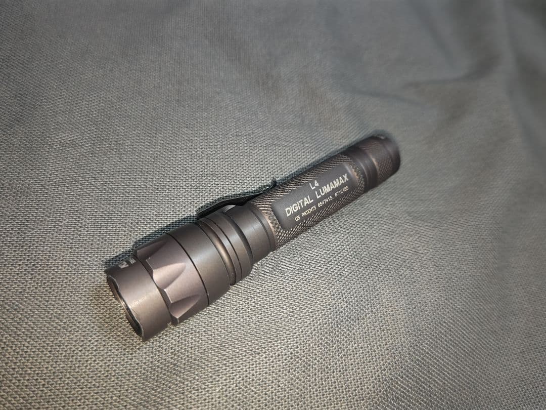 SUREFIRE L4 DIGITAL LUMAMAX　中期型