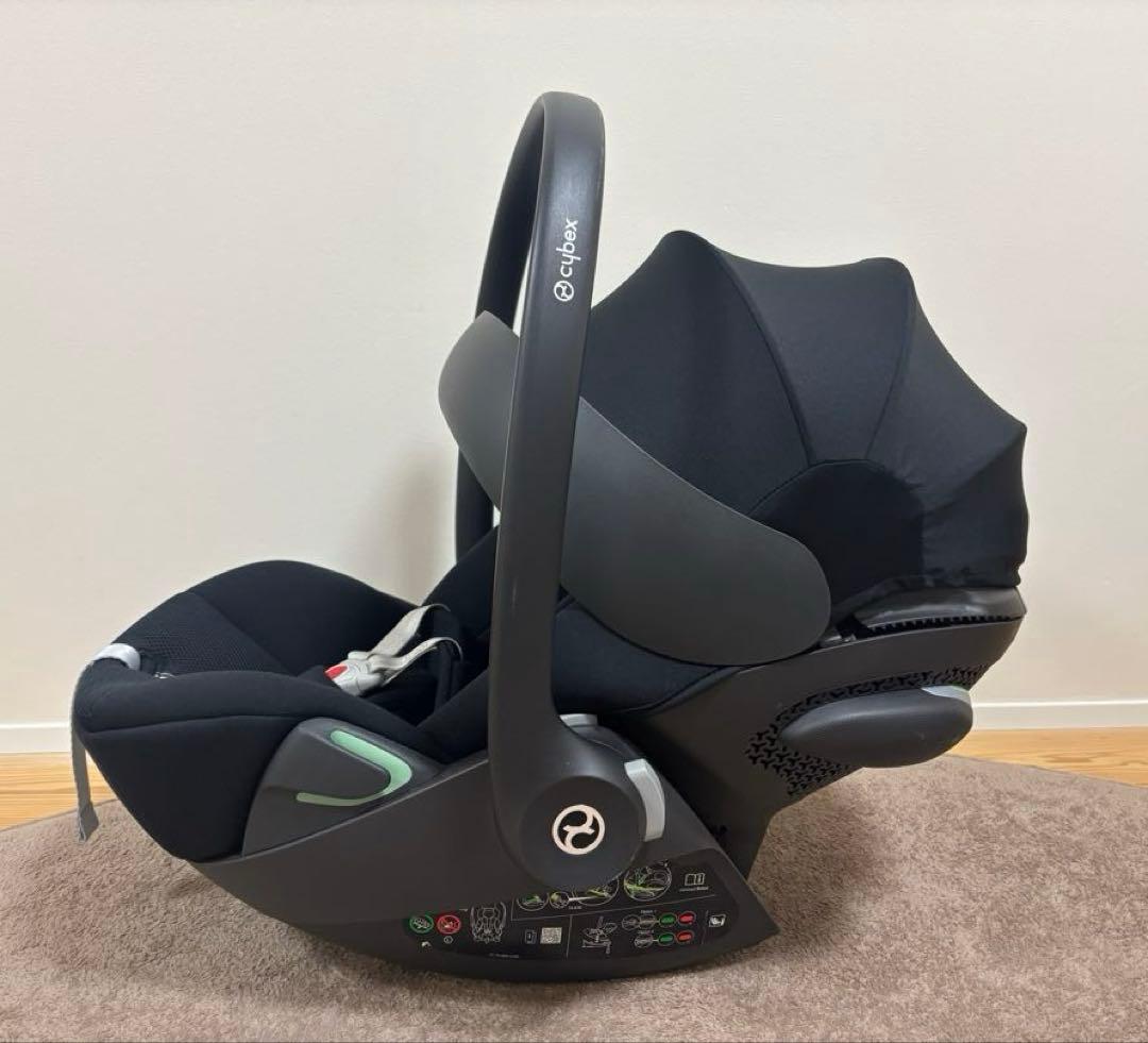 Cybex Cloud G i-Size チャイルドシート　ベースG