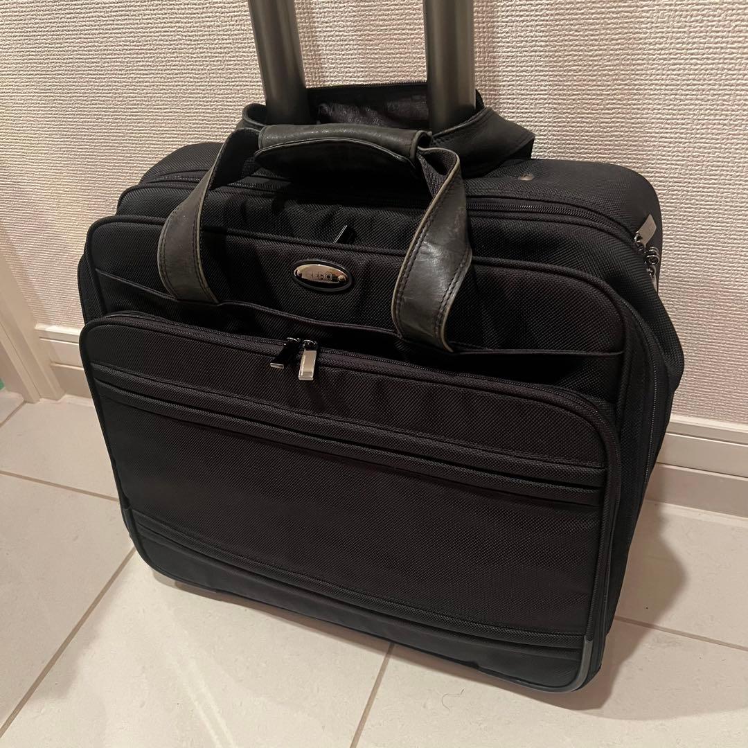 ゼロハリバートン　スーツケース　キャリーケース