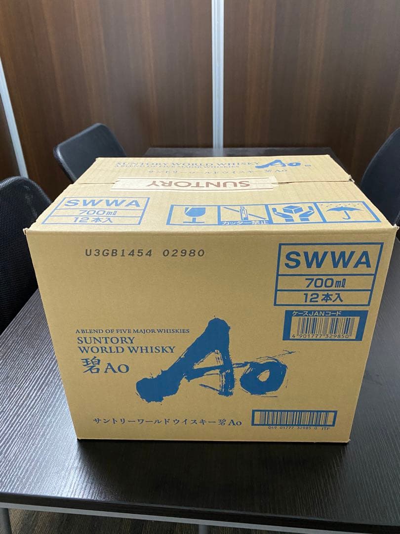 SUNTORY 世界のウイスキー 蒼 Ao 12本入