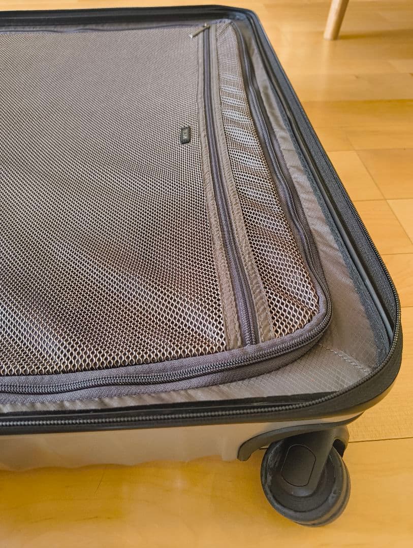 tumi19degree ポリカーボネート85L シルバー228669SL V2