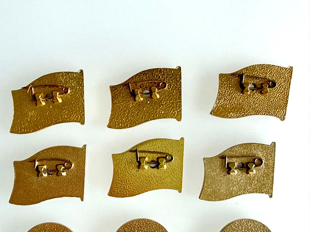 10個セット 北朝鮮 金日成 肖像徽章 キムイルソン バッジ