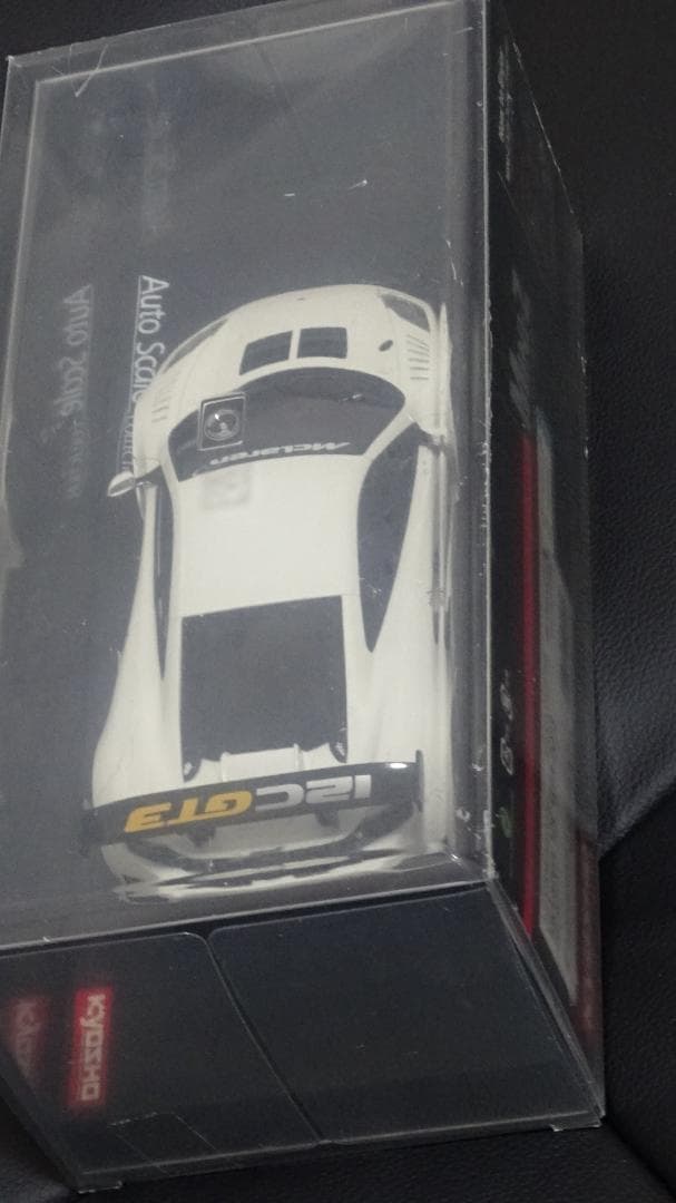 京商ミニッツMcLaren12Cホワイト