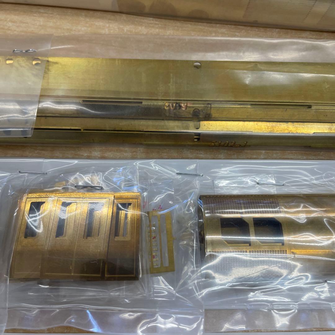 JR東日本E233系中央線中間2両車体キット※欠品あり