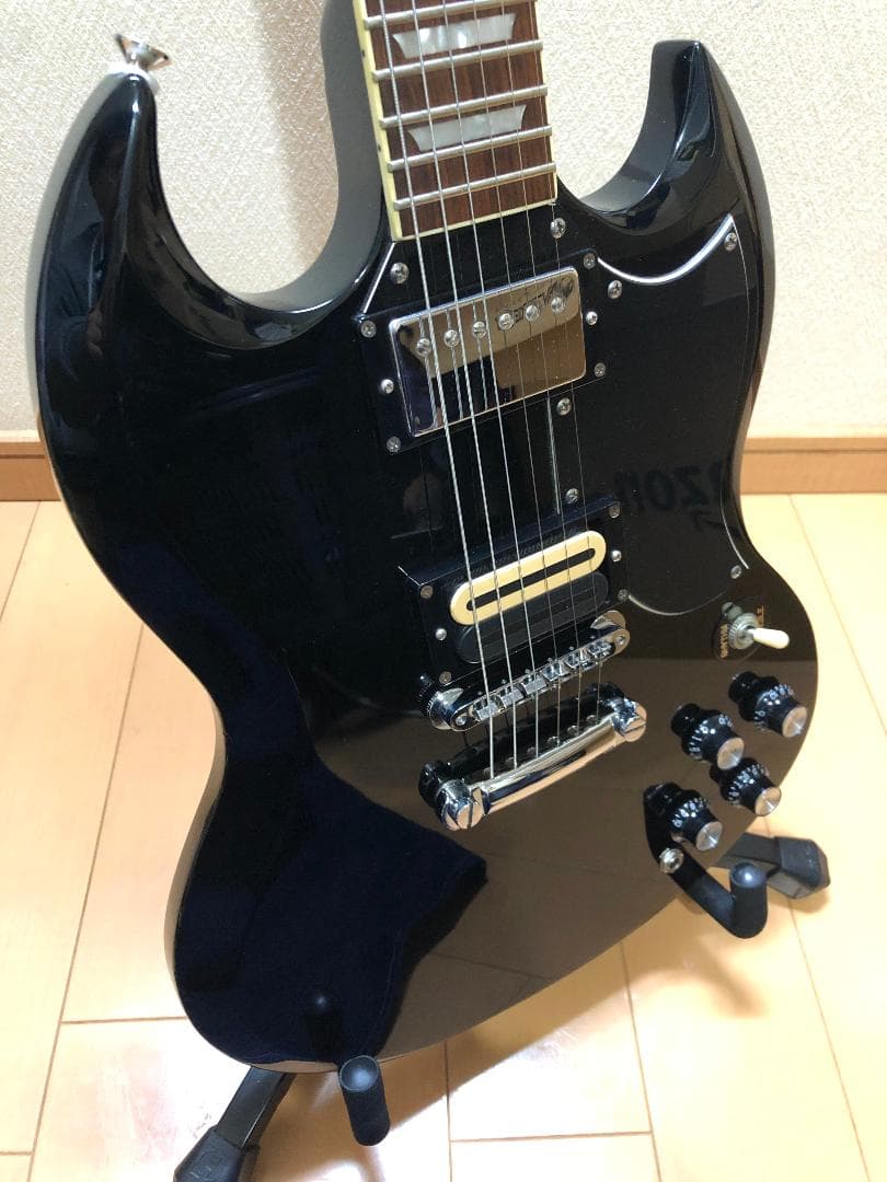 ギター Bacchus BSG-480?