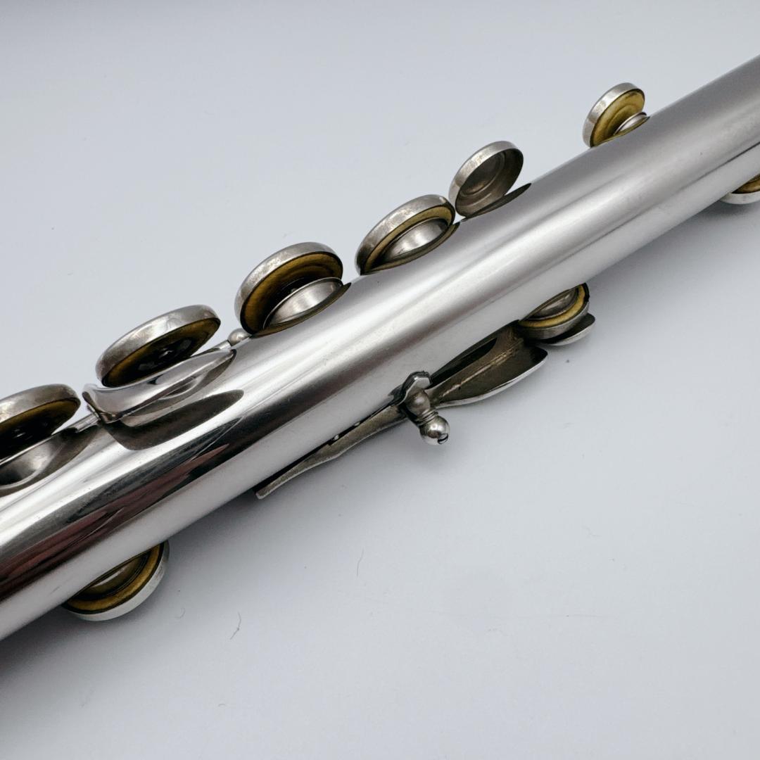 【美品】 YAMAHA YFL-211 Eメカ フルート ハードケース