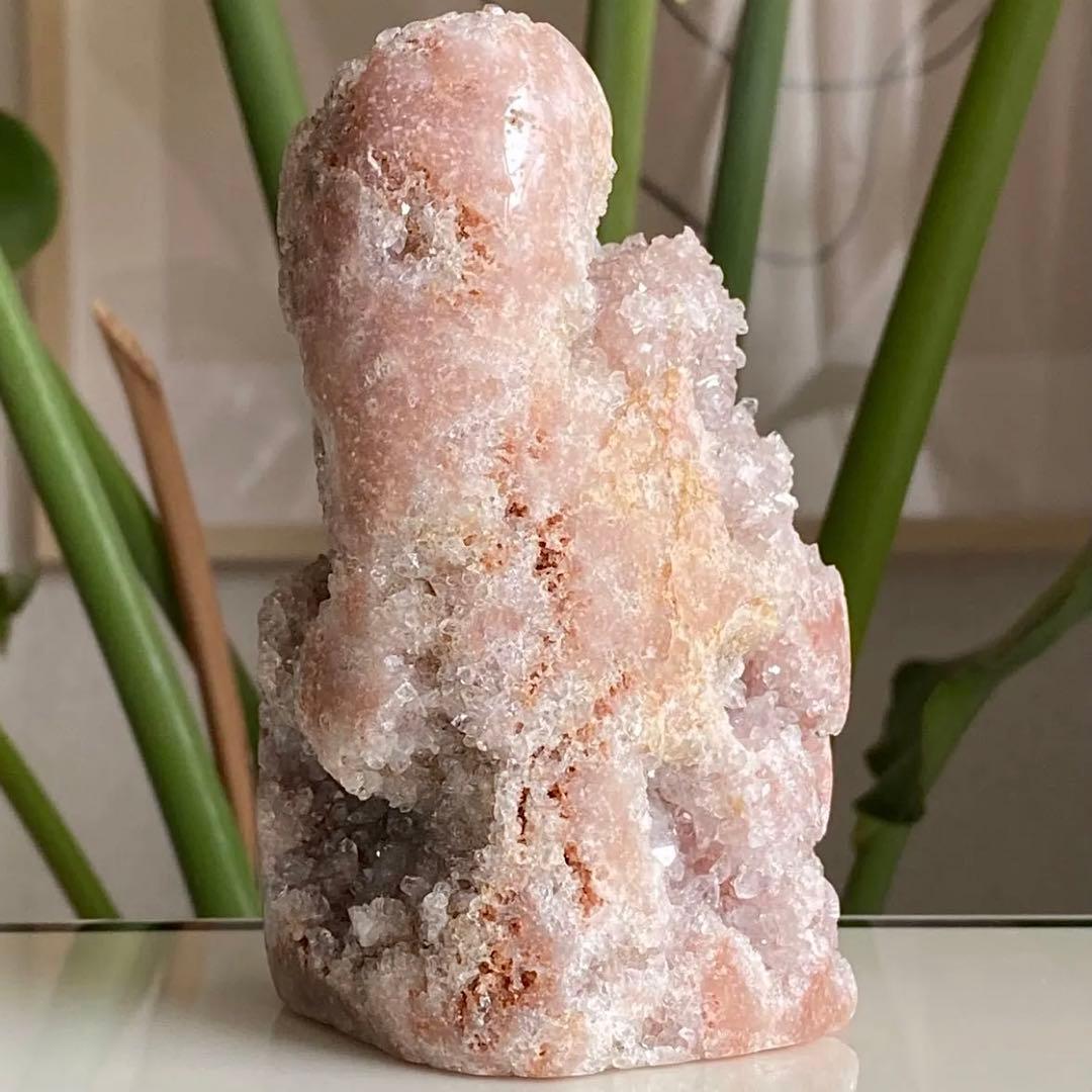 【 キラキラ ドゥルージー ピンクアメジスト 原石 約660g ドーム 】