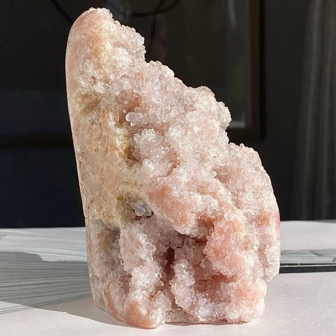 【 キラキラ ドゥルージー ピンクアメジスト 原石 約660g ドーム 】