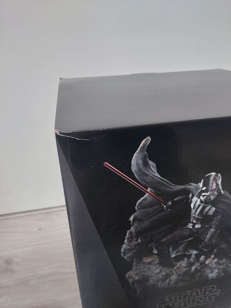 未開封品　アイアン・スタジオ　ダース・ベイダー　スター・ウォーズ