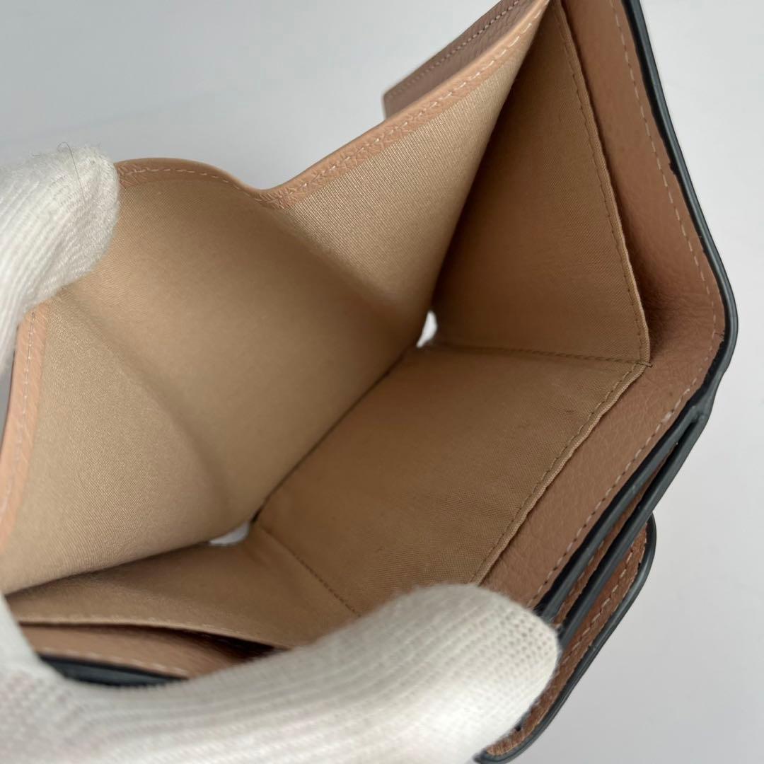 ✨未使用レベル✨　Chloe 財布　ベージュ　レザー　ホログラムシール