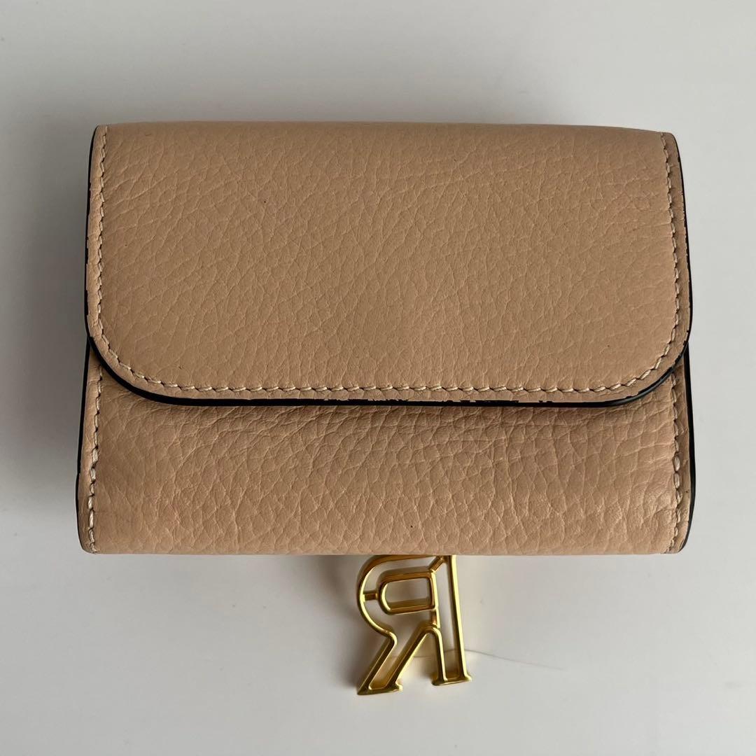 ✨未使用レベル✨　Chloe 財布　ベージュ　レザー　ホログラムシール
