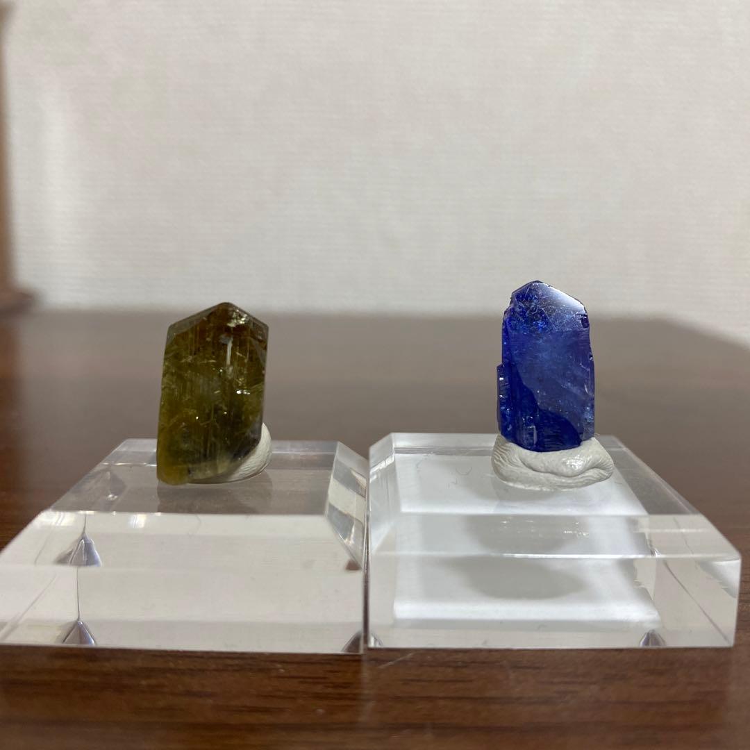 タンザナイト　ゾイサイト