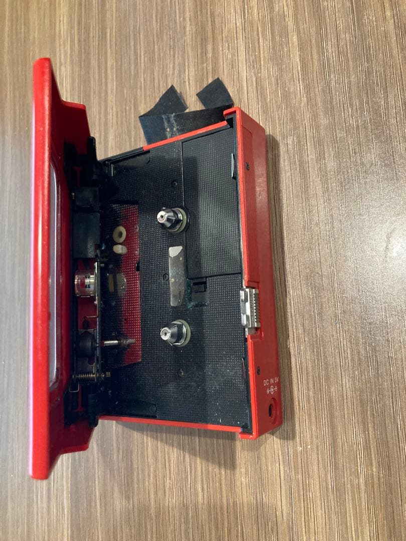 SONY WALKMAN II WM-2 カセットプレーヤー レッド